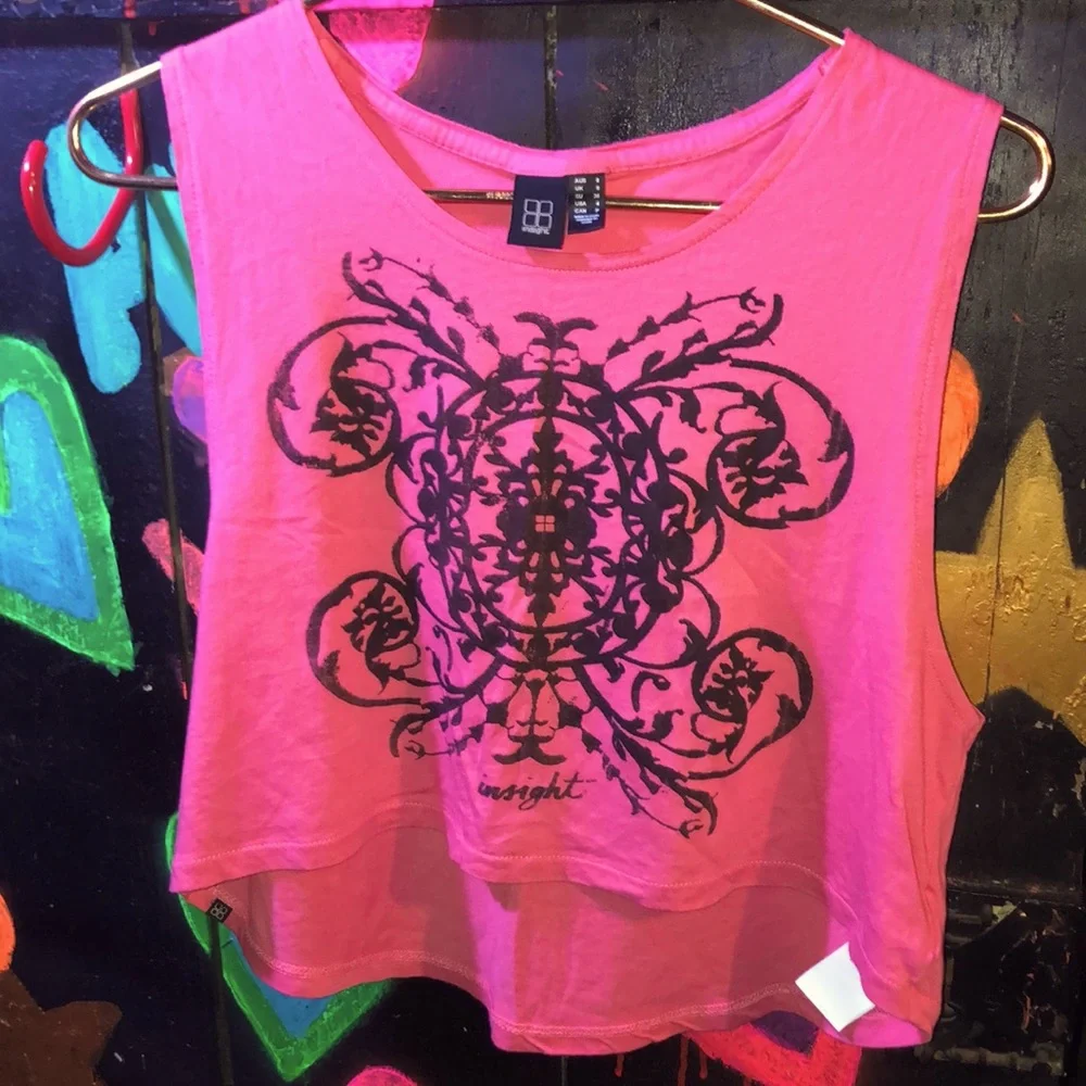 Insight Cropped Tank - Picture 1 of 4